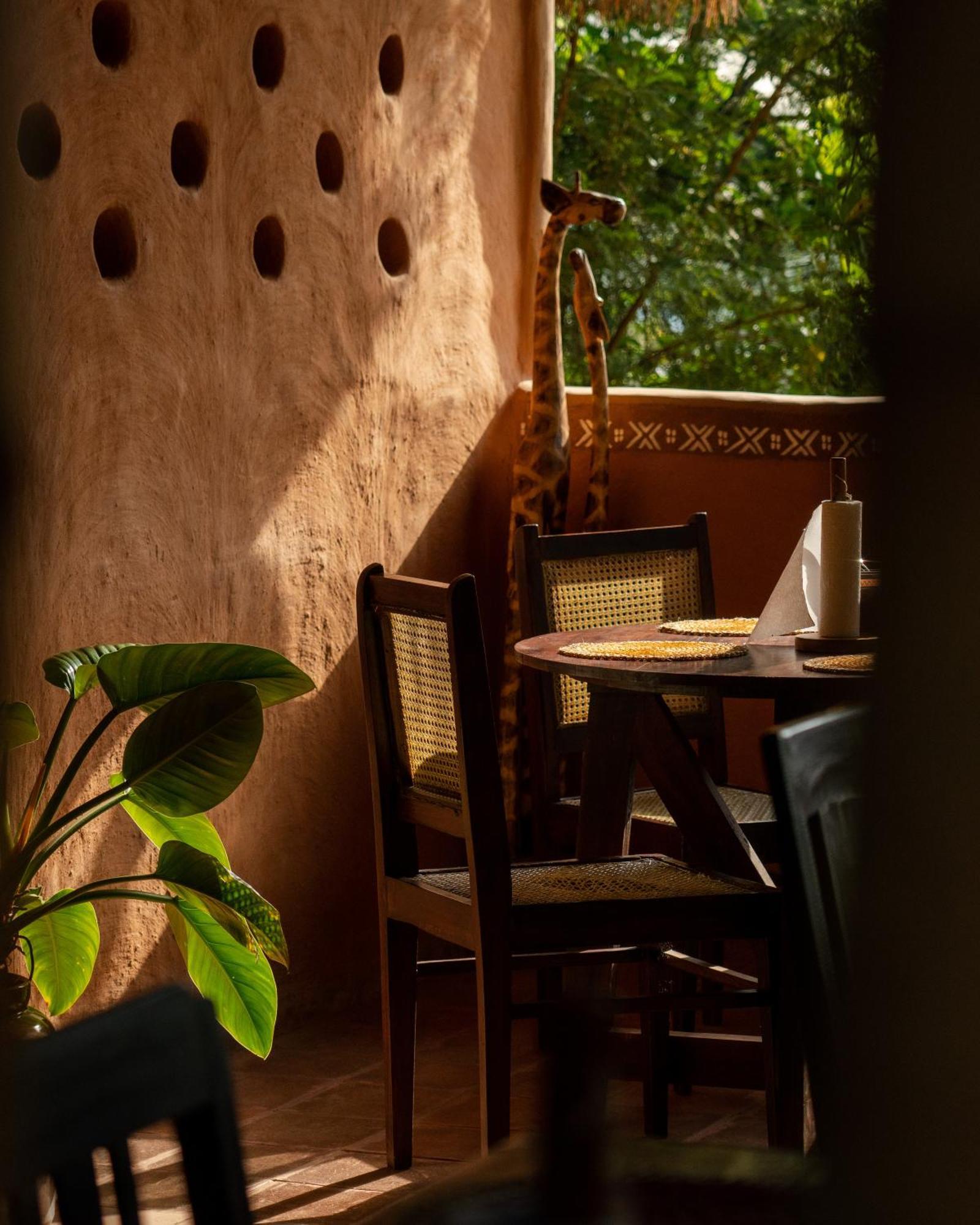 Hotel The Mudhouse Marayoor Munnar Esterno foto
