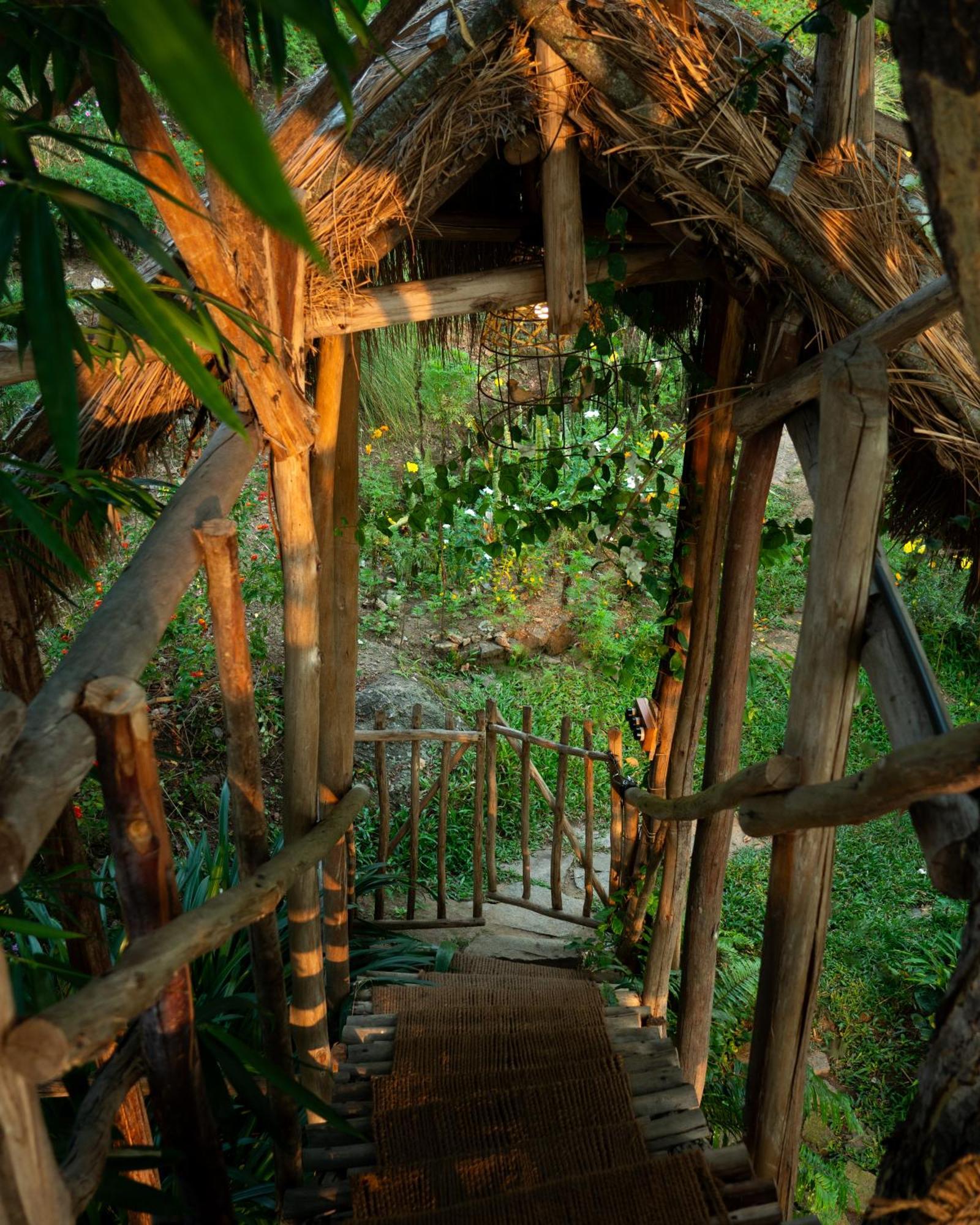 Hotel The Mudhouse Marayoor Munnar Esterno foto