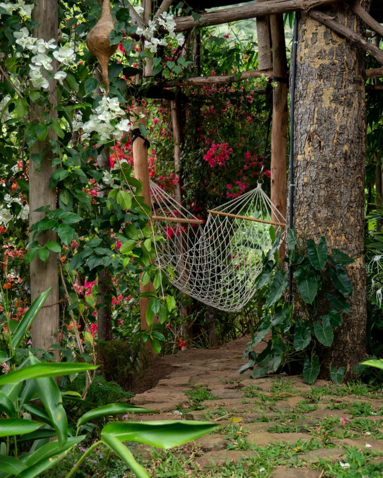 Hotel The Mudhouse Marayoor Munnar Esterno foto
