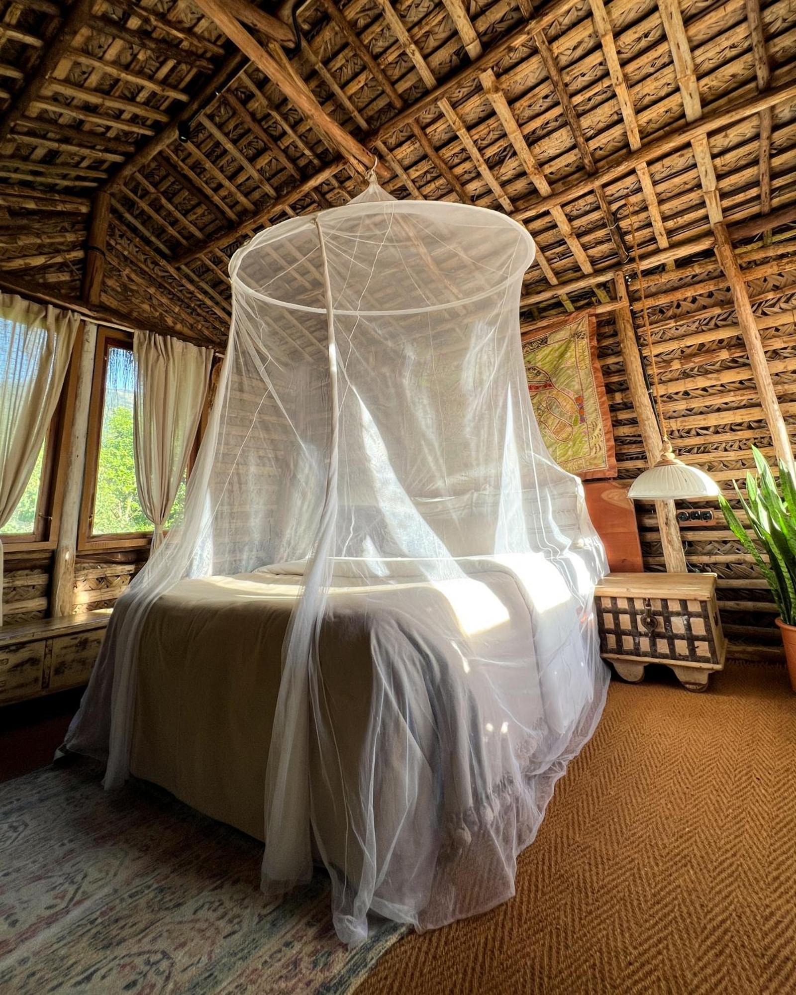 Hotel The Mudhouse Marayoor Munnar Esterno foto