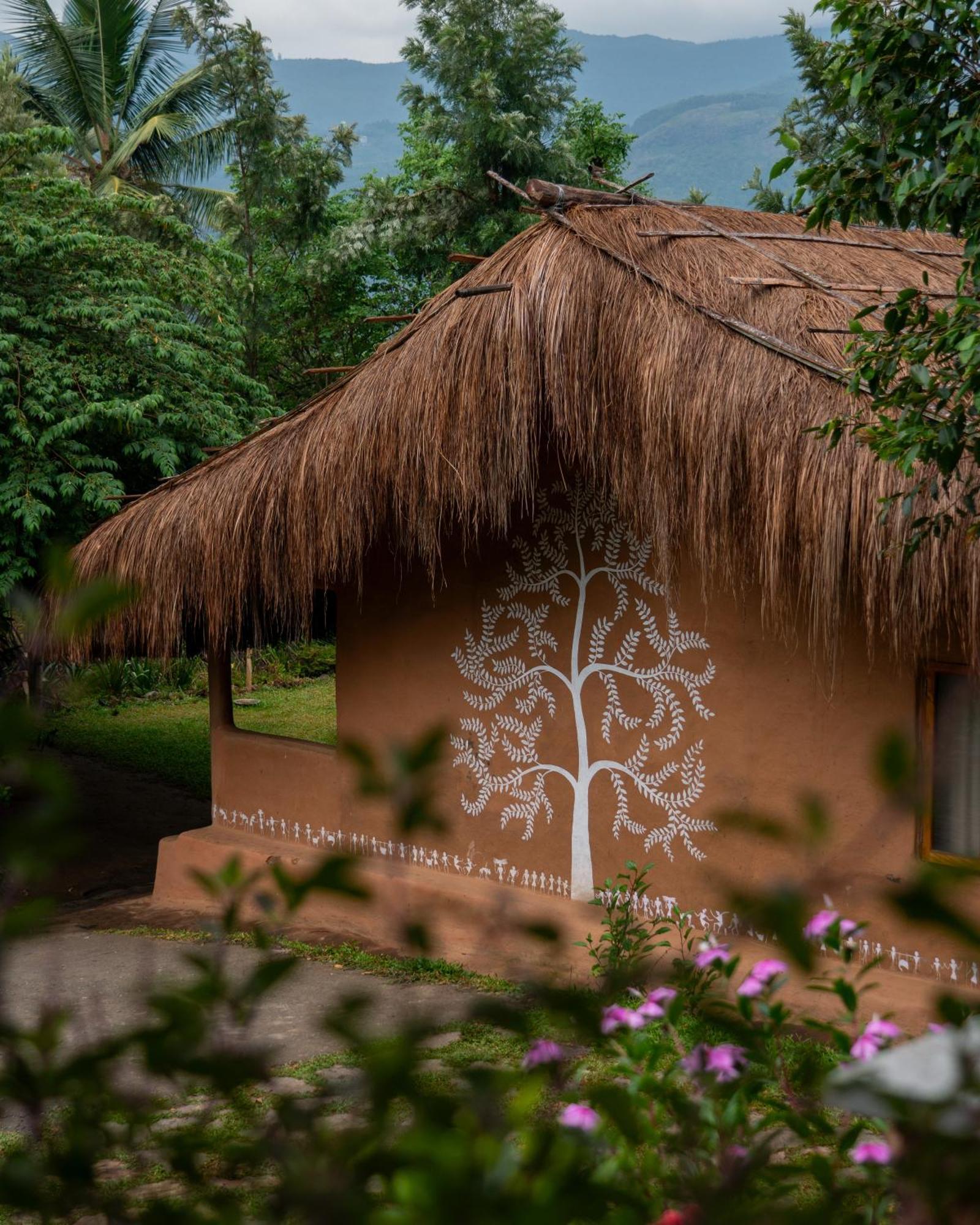 Hotel The Mudhouse Marayoor Munnar Esterno foto