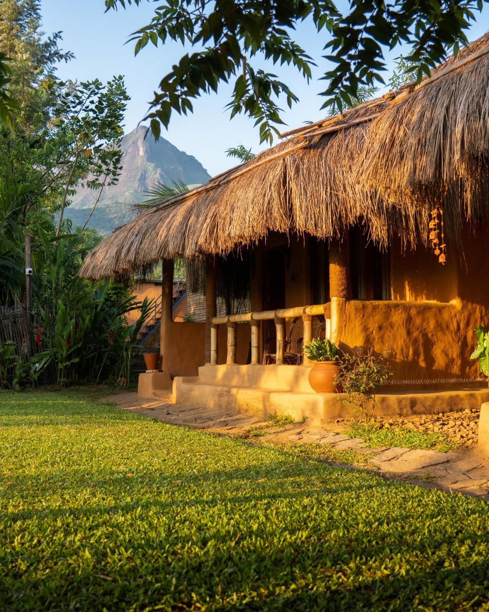 Hotel The Mudhouse Marayoor Munnar Esterno foto
