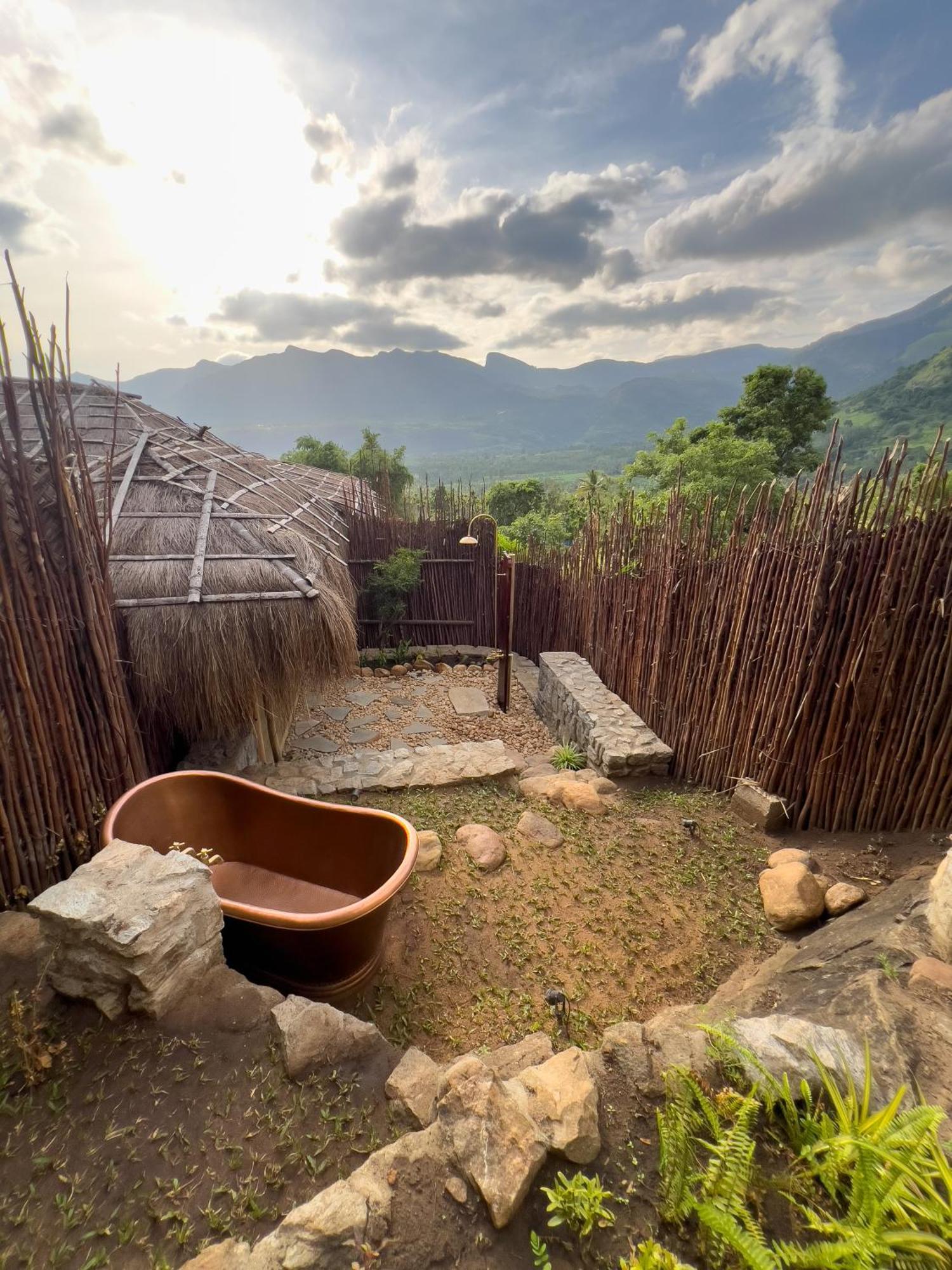 Hotel The Mudhouse Marayoor Munnar Esterno foto