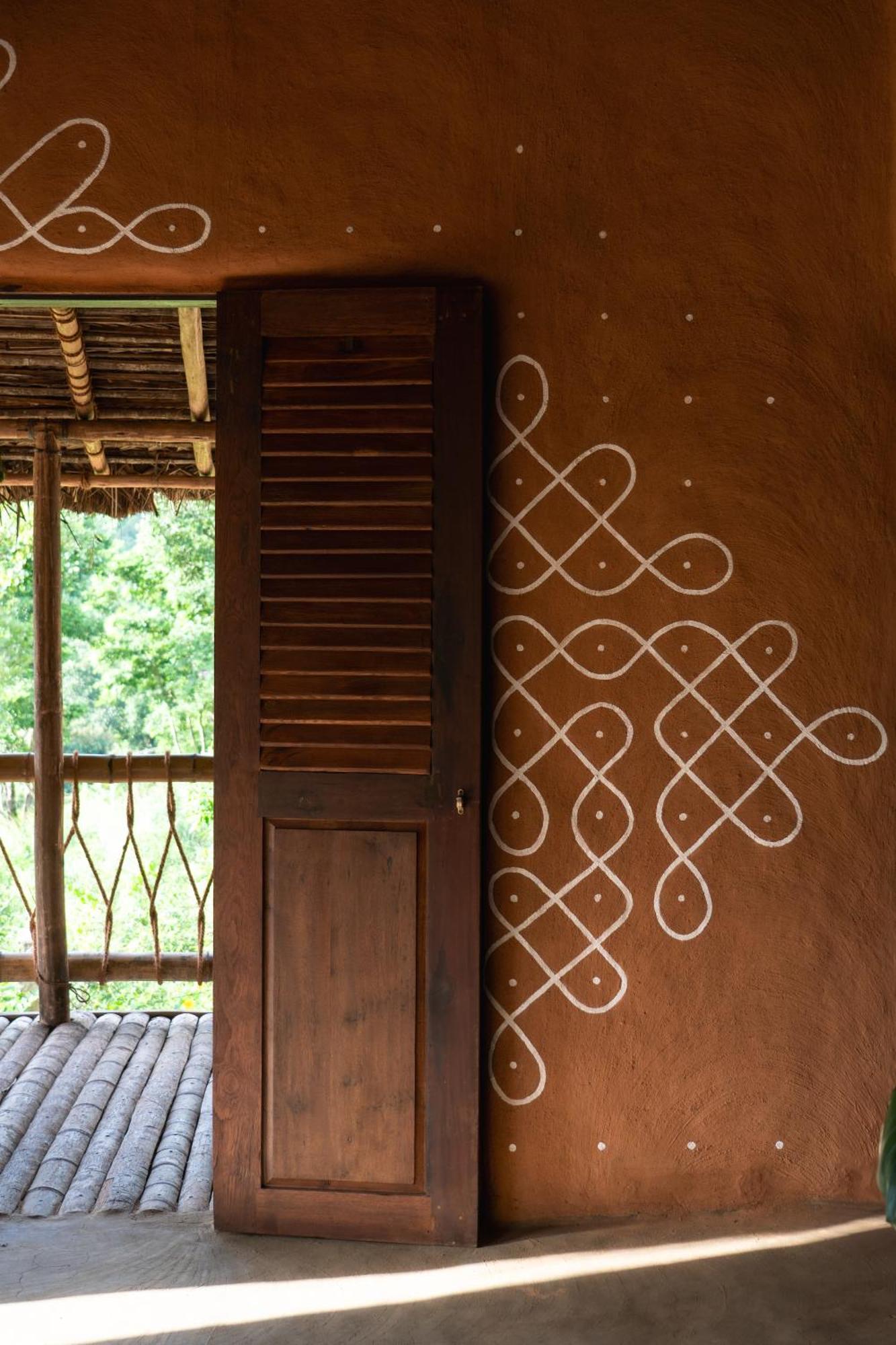 Hotel The Mudhouse Marayoor Munnar Esterno foto
